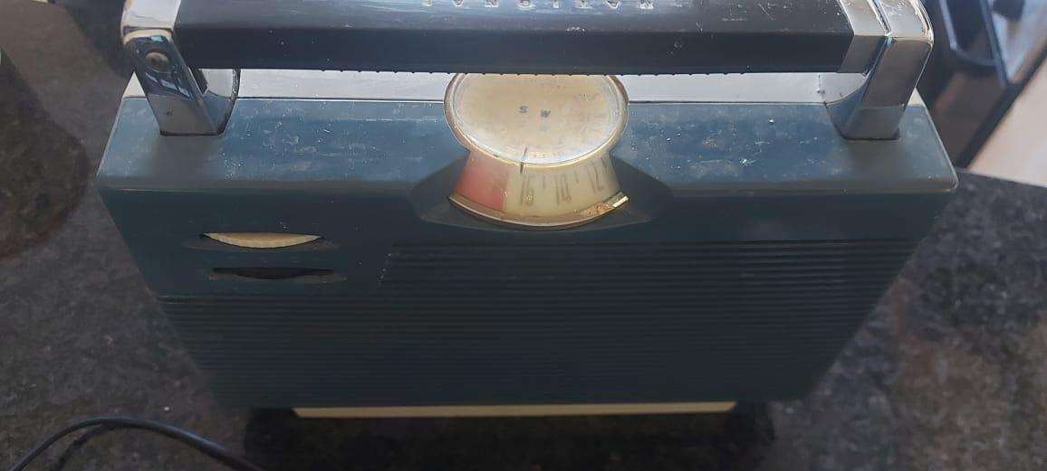 National All Wave Transistor radio made in Japan in the late 1950's not tested