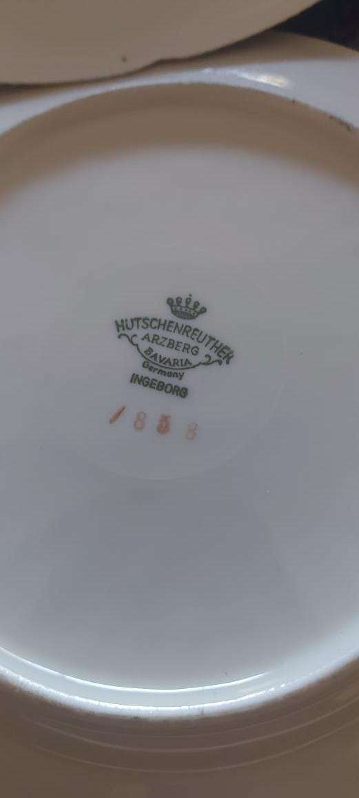 Royal Albert Plates and Tea Cup Saucer Set - Bid for the lot