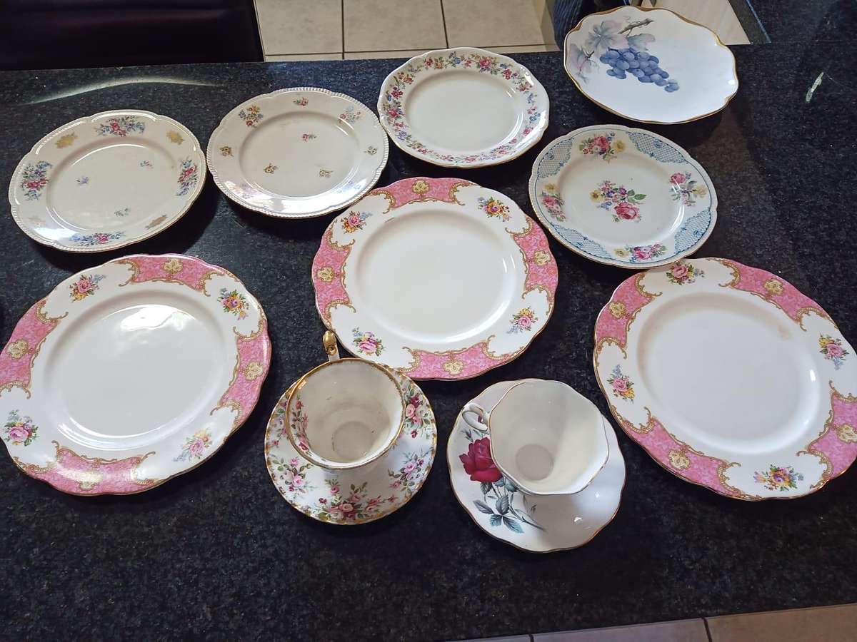 Royal Albert Plates and Tea Cup Saucer Set - Bid for the lot