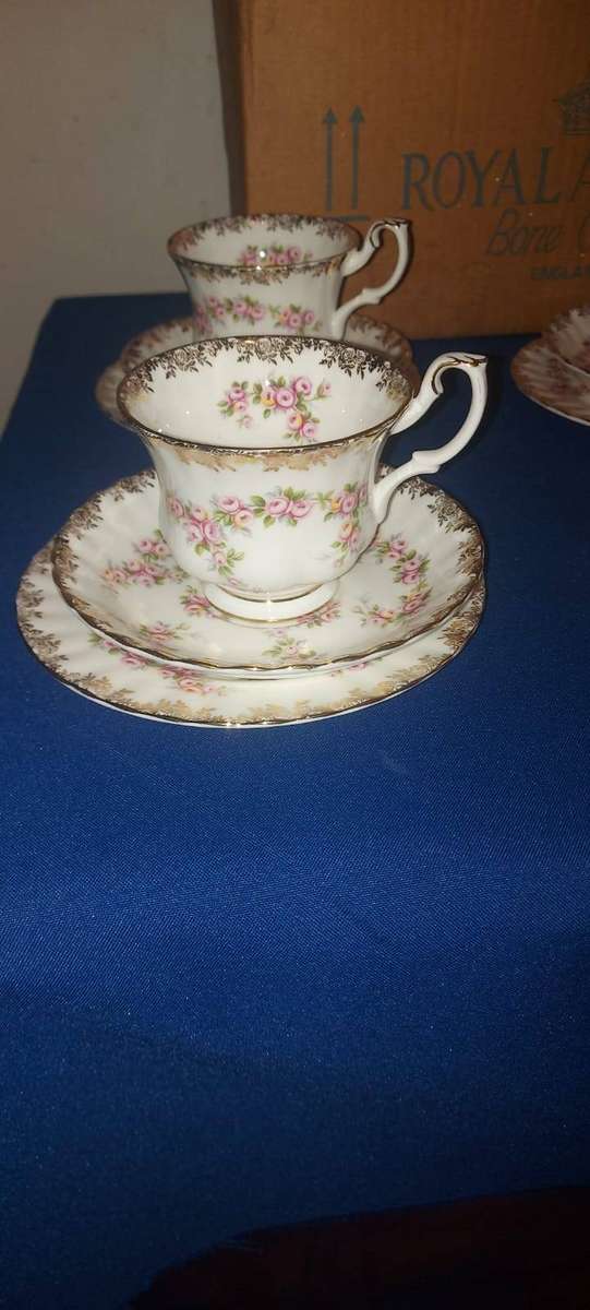 6x Royal Albert Dimity Rose Trio - Tea cup, saucer, side plate