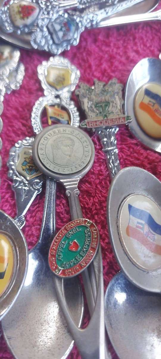 150 Old collection of teaspoons