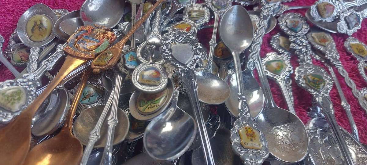 150 Old collection of teaspoons