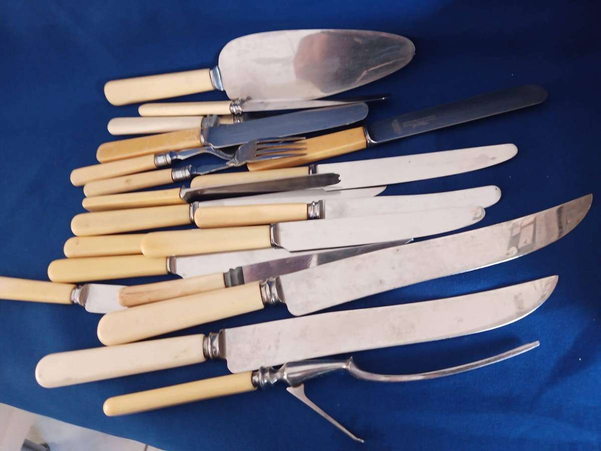 This is a collection of 20 mixed vintage bone handles. as a lot