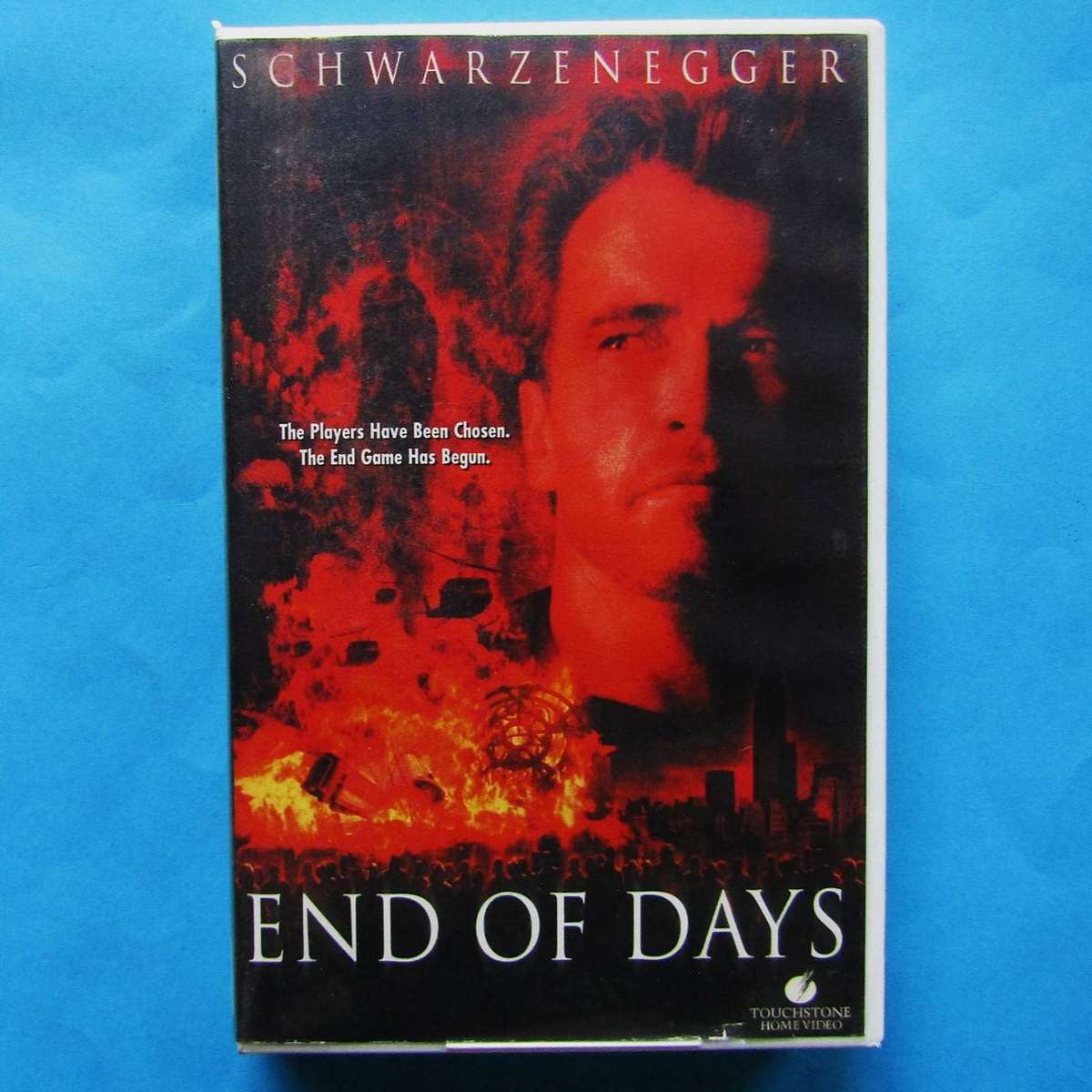 End of Days - Arnold Schwarzenegger - Horror Movie VHS Tape (2000)