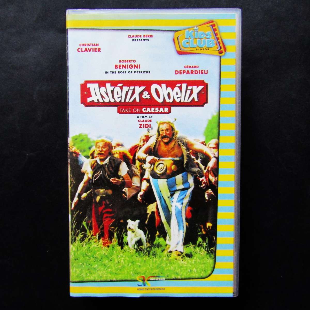 Asterix & Obelix Take on Ceasar - Movie VHS Tape (2000)