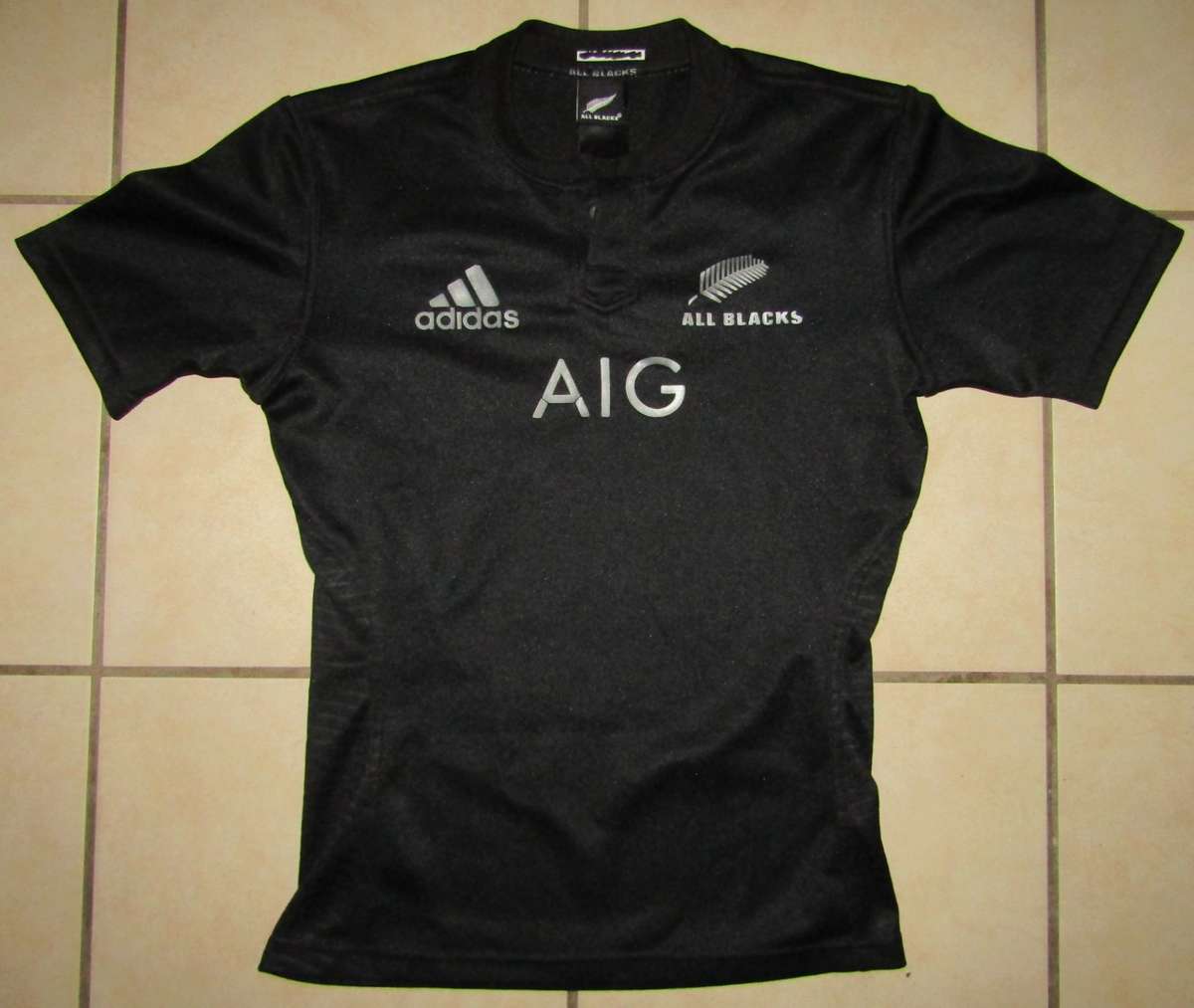 Old All Blacks Rugby Jersey - Small Size