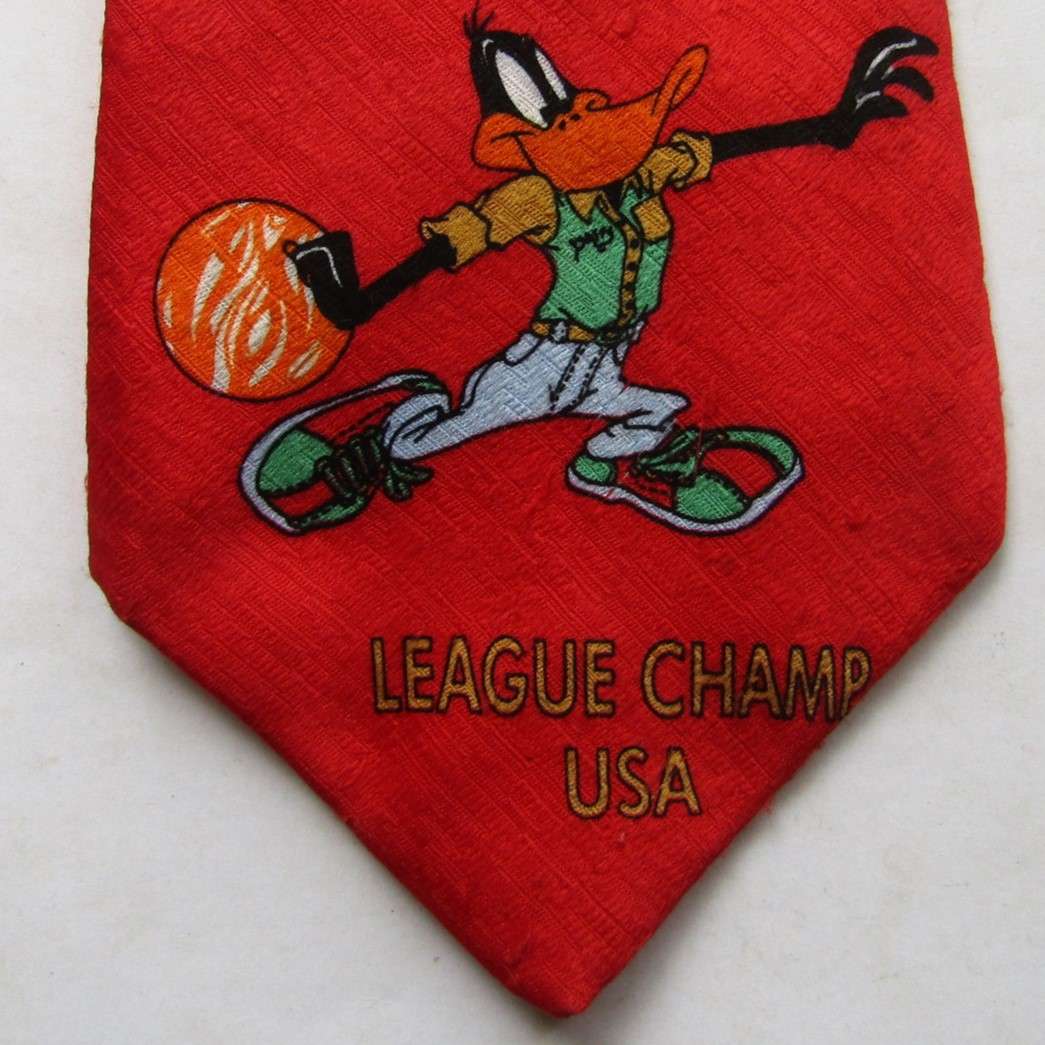 1995 Looney Tunes Daffy Bowling Neck Tie