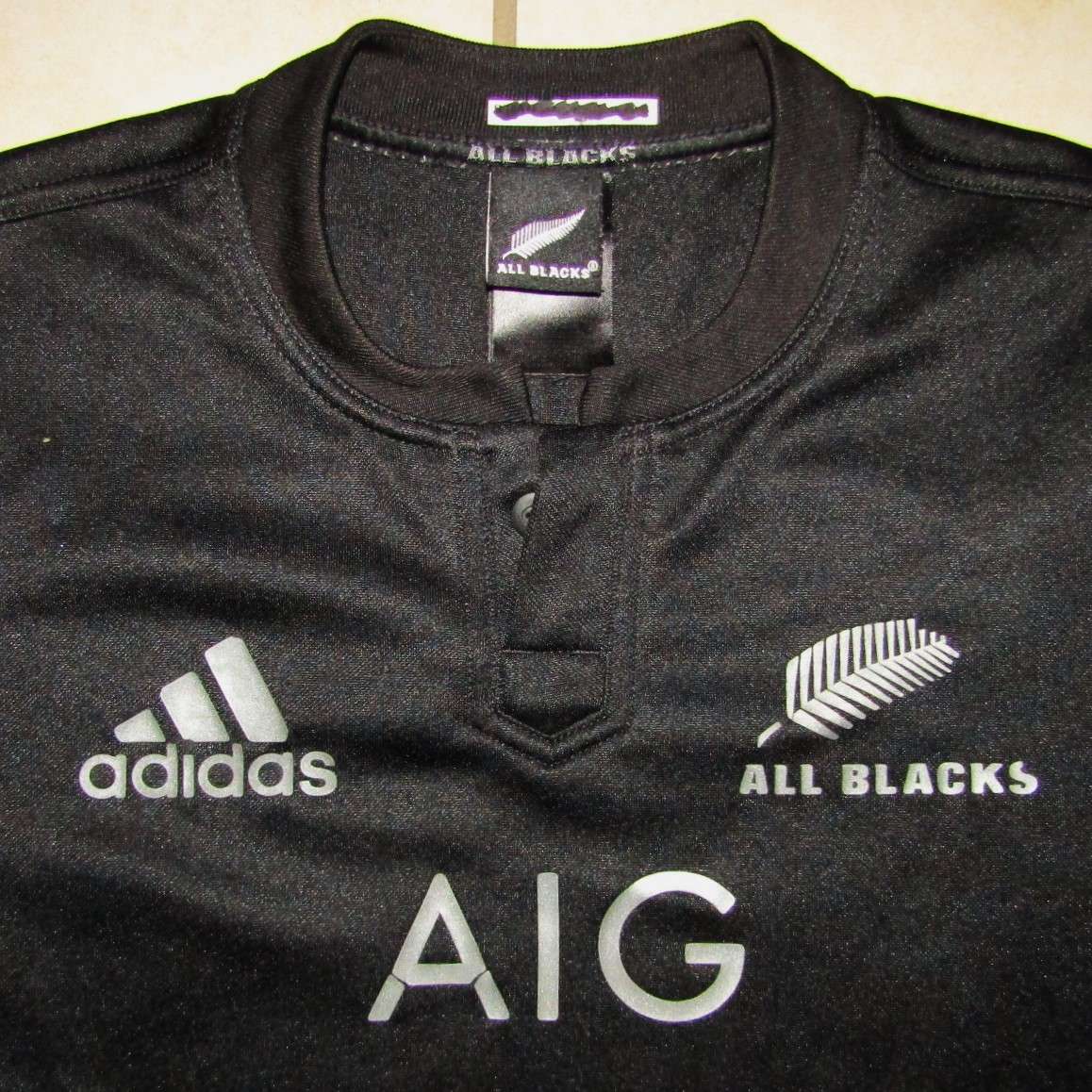 Old All Blacks Rugby Jersey - Small Size