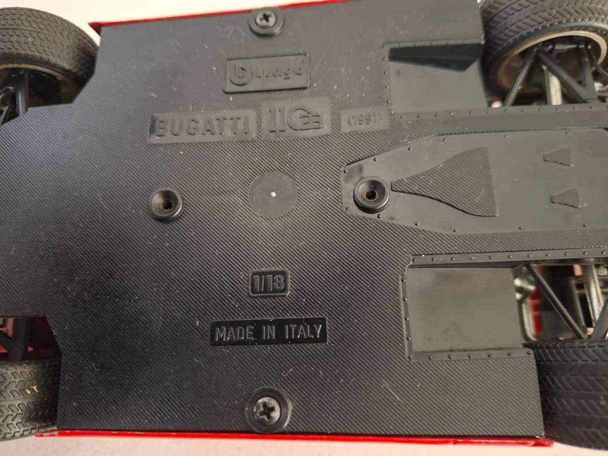 Old Bburago Bugatti 1:18 Scale Diecast Car - Made in Italy