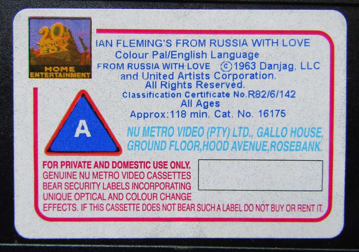 From Russia with Love - James Bond 007 - Movie VHS Tape (2000)