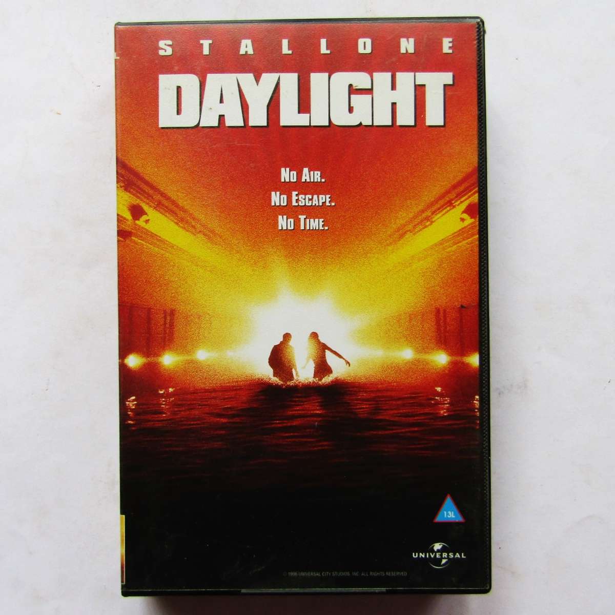 Daylight - Sylvester Stallone - Movie VHS Tape (1996)