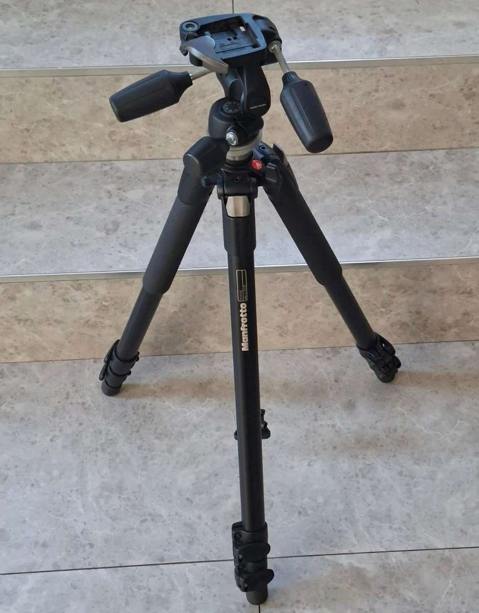 Manfrotto 055XB Tripod with 804RC2 Tilt Head