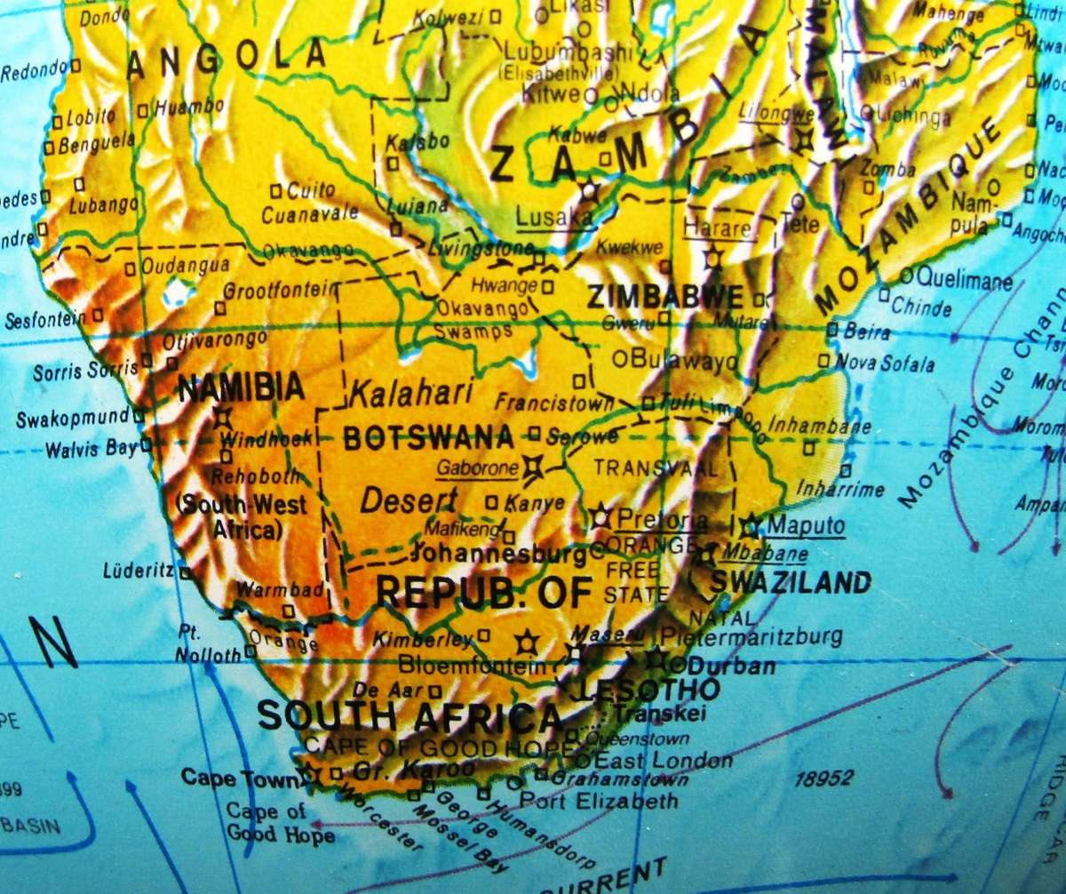 1985 Edition Denmark World Scan Globe