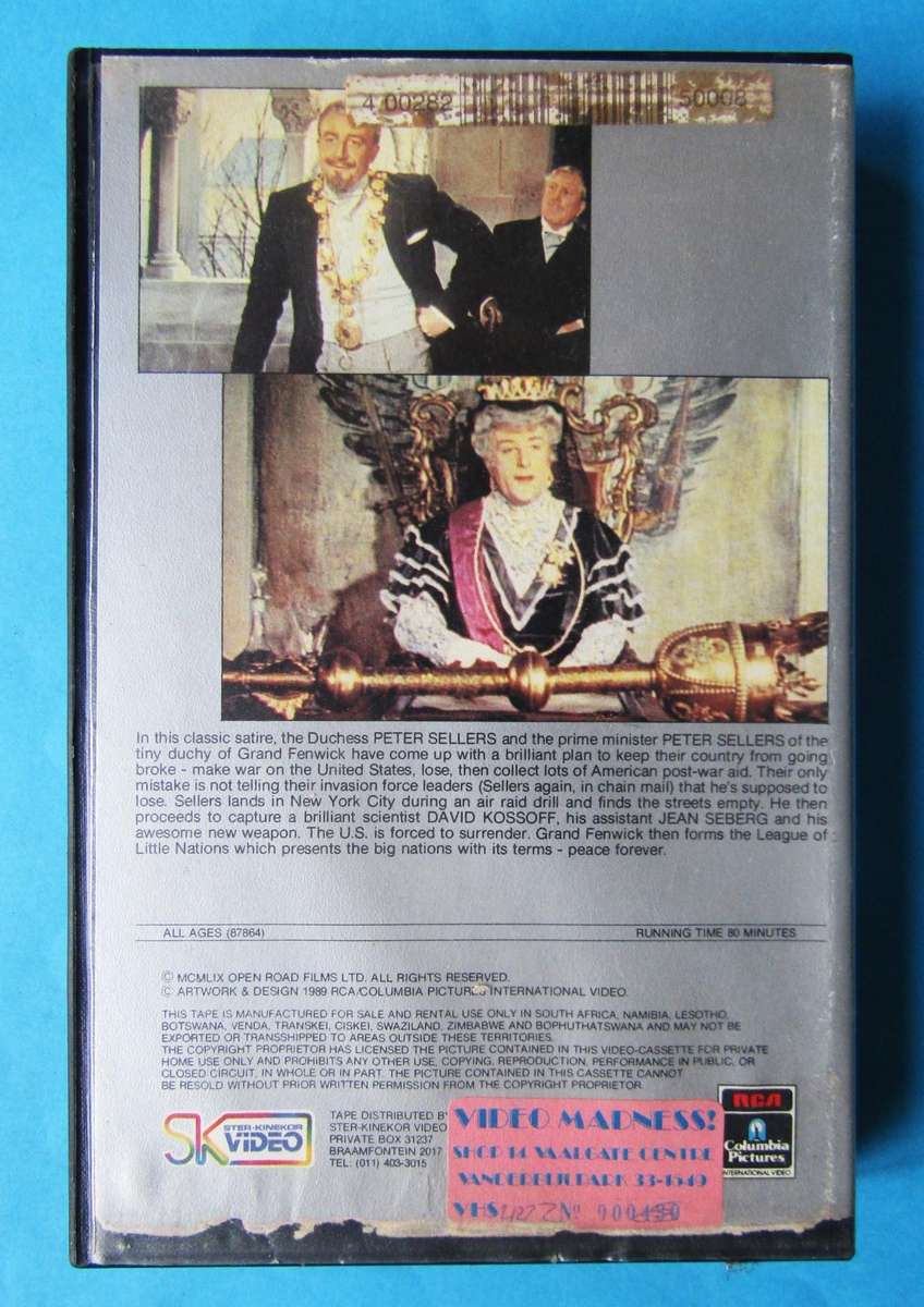 The Mouse That Roared - Movie VHS Tape (1989)