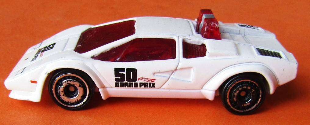 2017 Hot Wheels Lamborghini Countach Pace Car