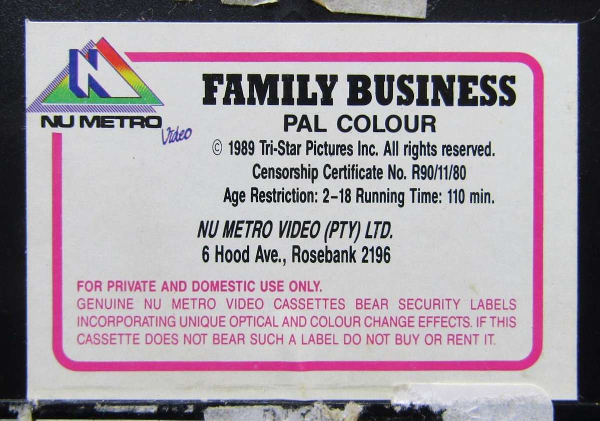 Family Business - Sean Connery - Movie VHS Tape (1989)