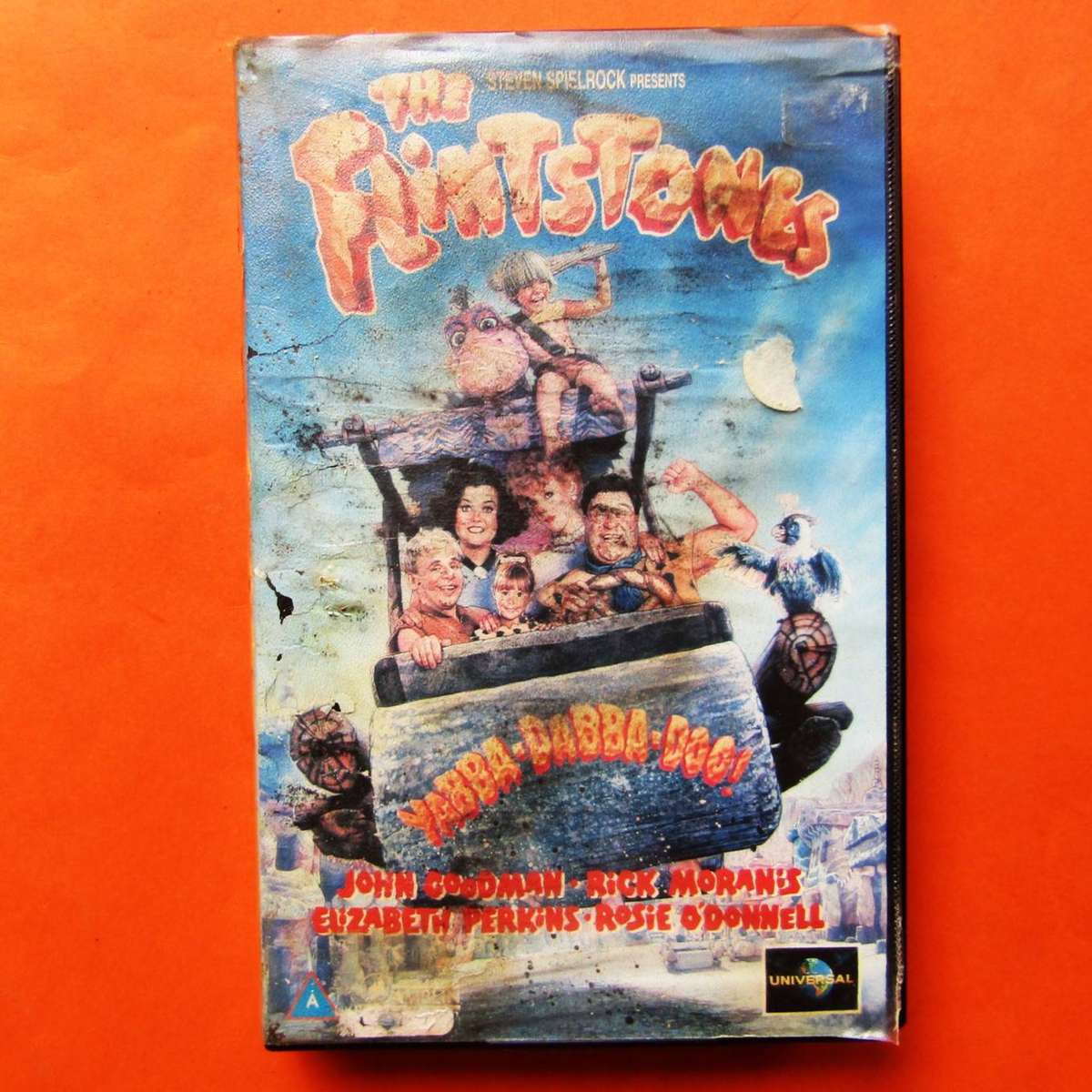 The Flintstones - Movie VHS Tape (1994)