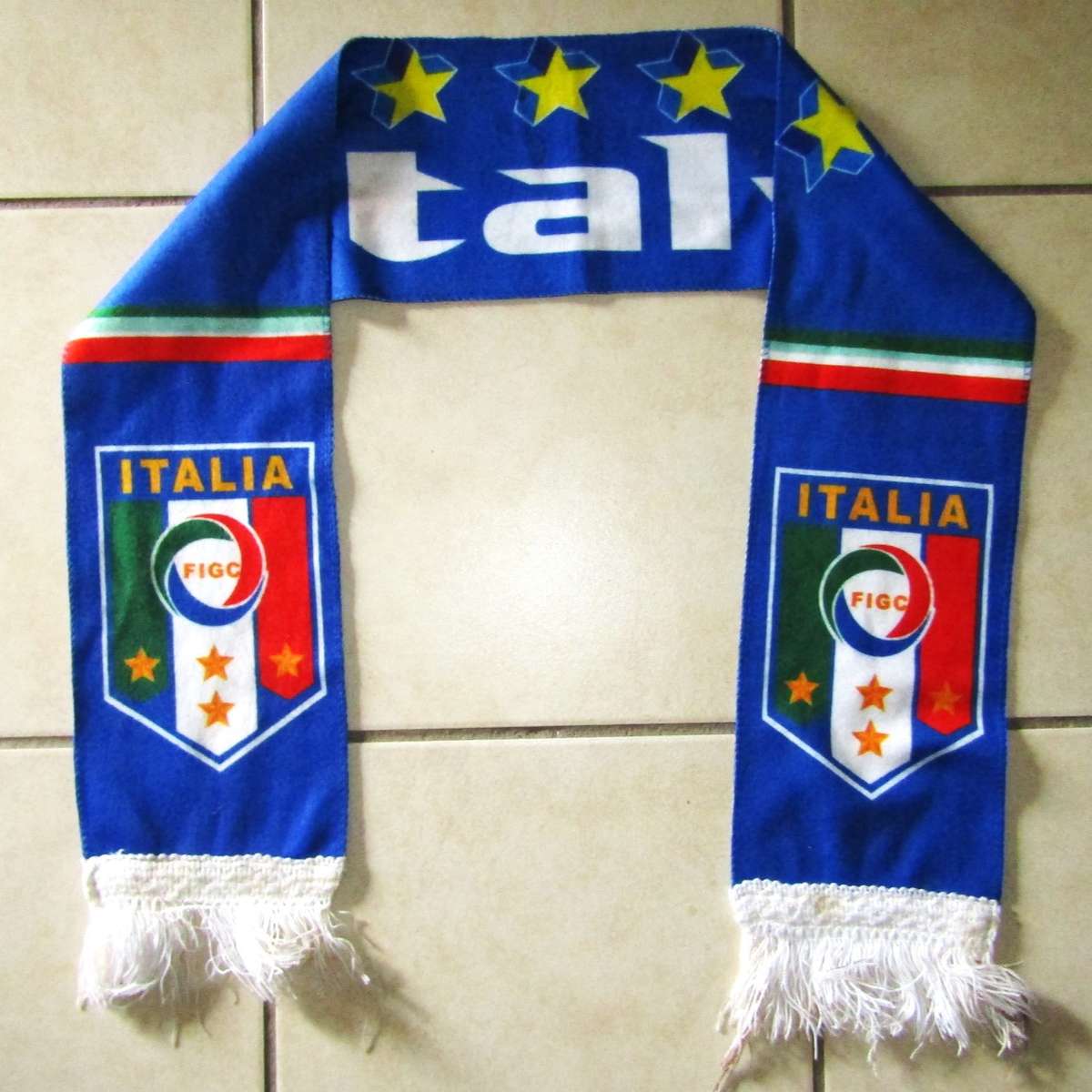 Old Italy Football Banner Scarf