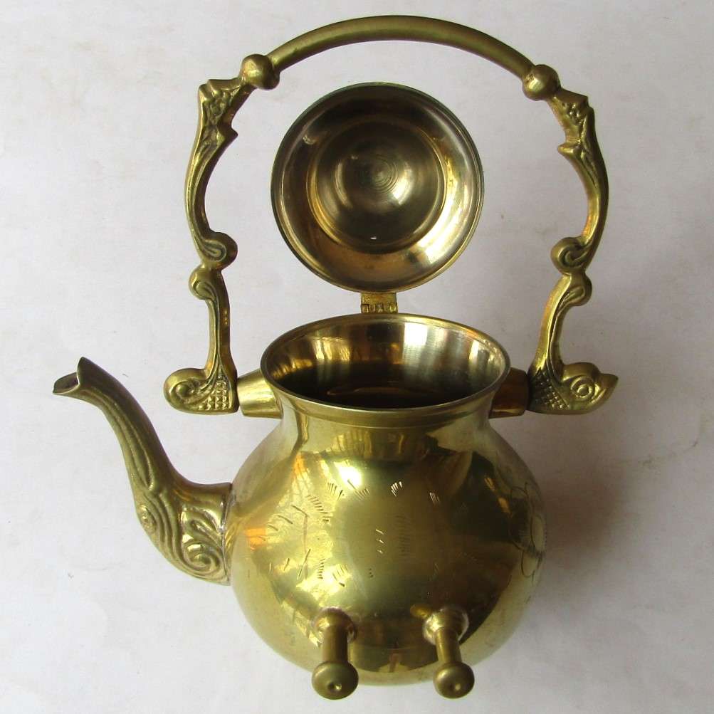 Nice Old Brass Kettle with Lid