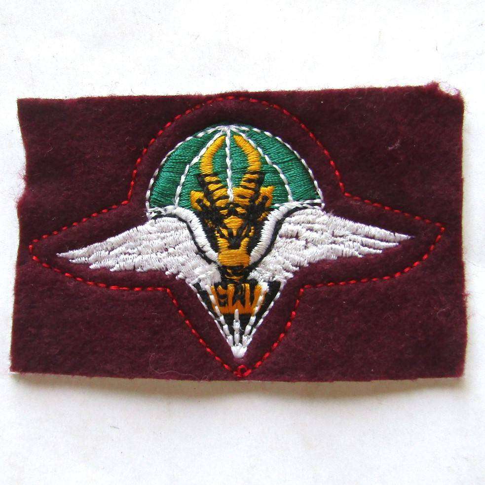 SADF 1 Parachute Battalion Beret Badge