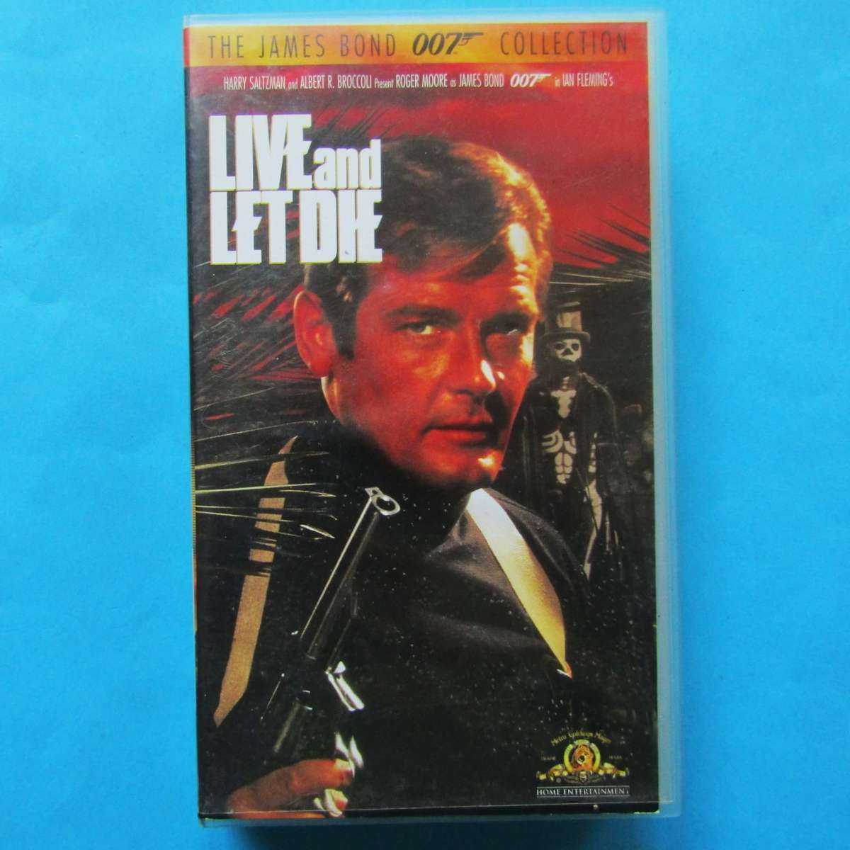 Live and Let Die - James Bond 007 - Movie VHS Tape (2000)