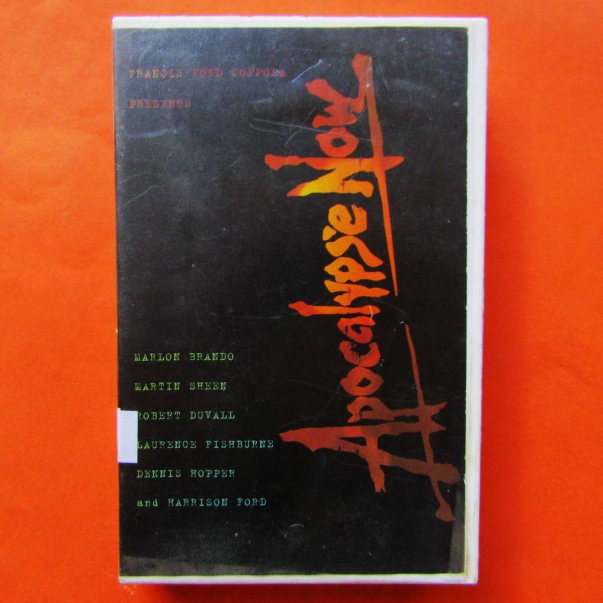 Apocalypse Now - Marlon Brando - Movie VHS Tape (2000)