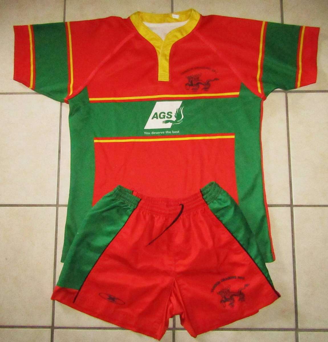2013 Yangon Dragons Players Rugby Jersey and Shorts