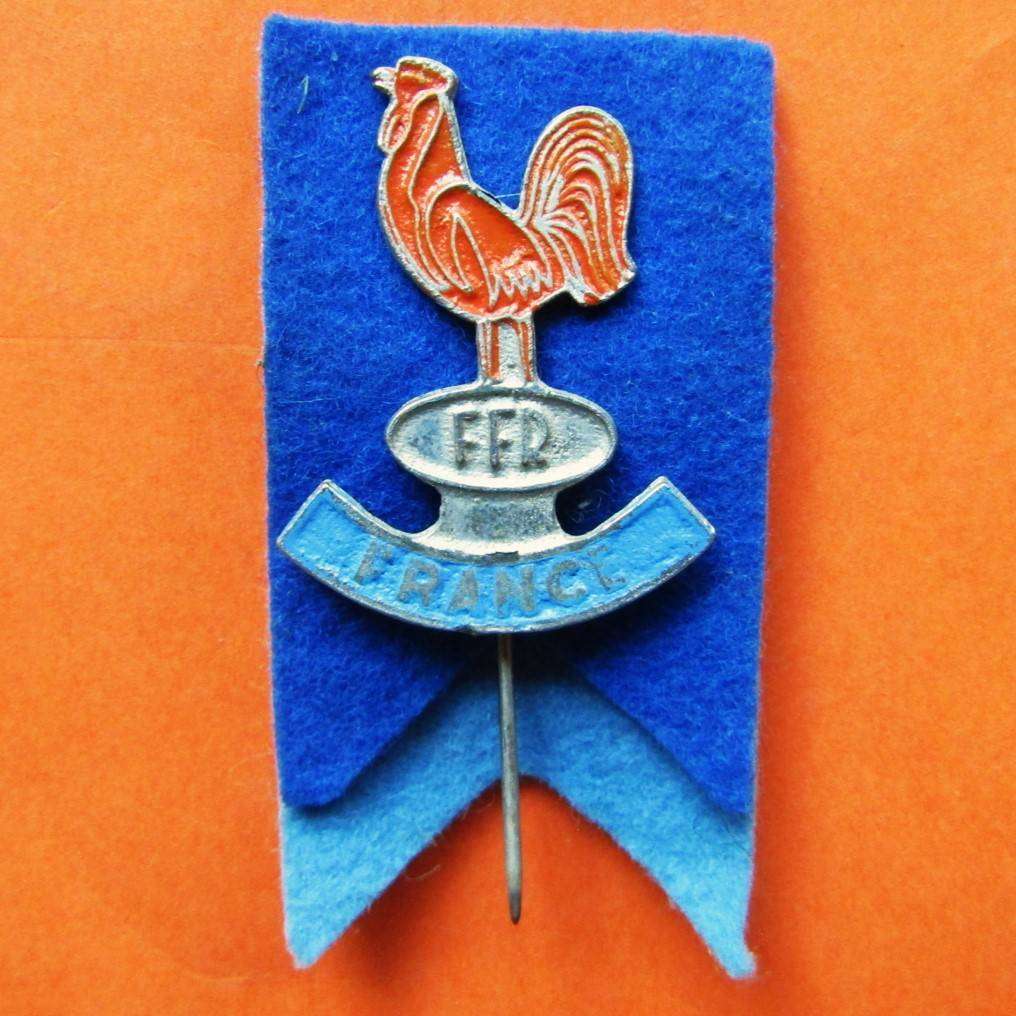 Old France Rugby Lapel Pin Badge