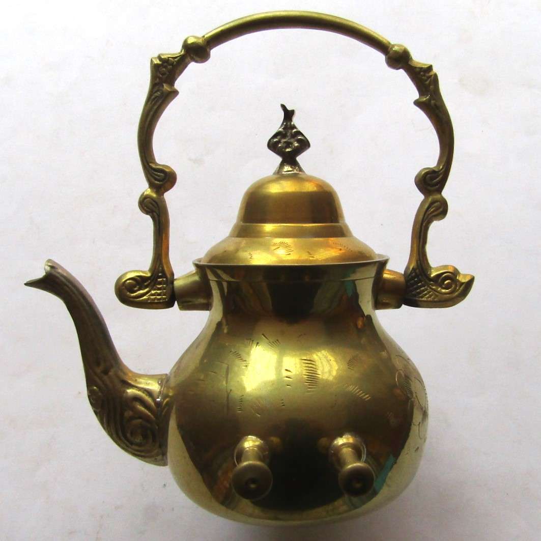 Nice Old Brass Kettle with Lid