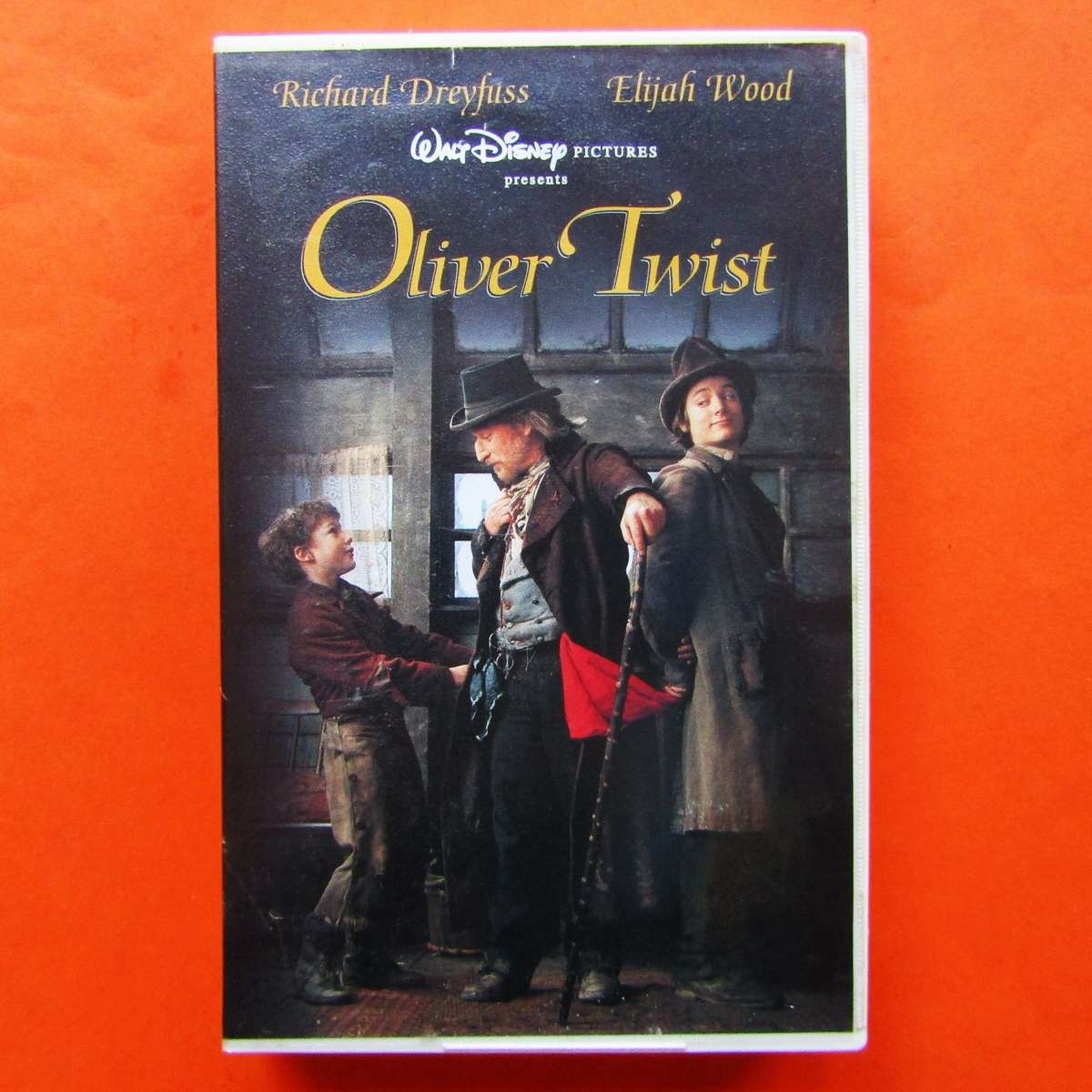 Oliver Twist - Walt Disney - Movie VHS Tape (1998)