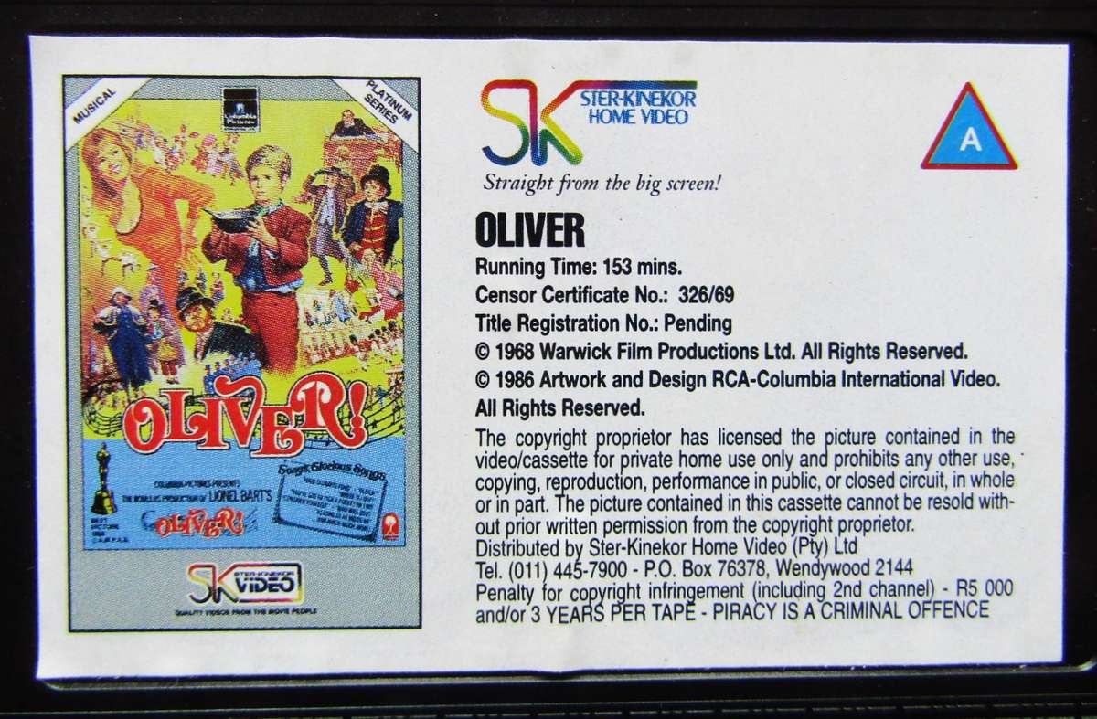 Oliver! - Classic Movie VHS Tape (1986)