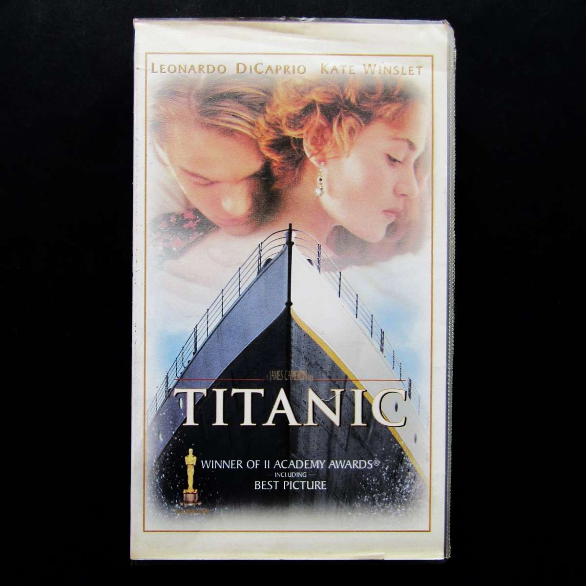 Titanic - Leonardo DiCaprio - Movie VHS Tape (1998)
