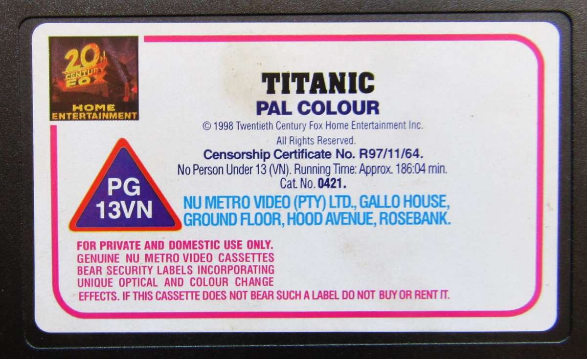 Titanic - Leonardo DiCaprio - Movie VHS Tape (1998)