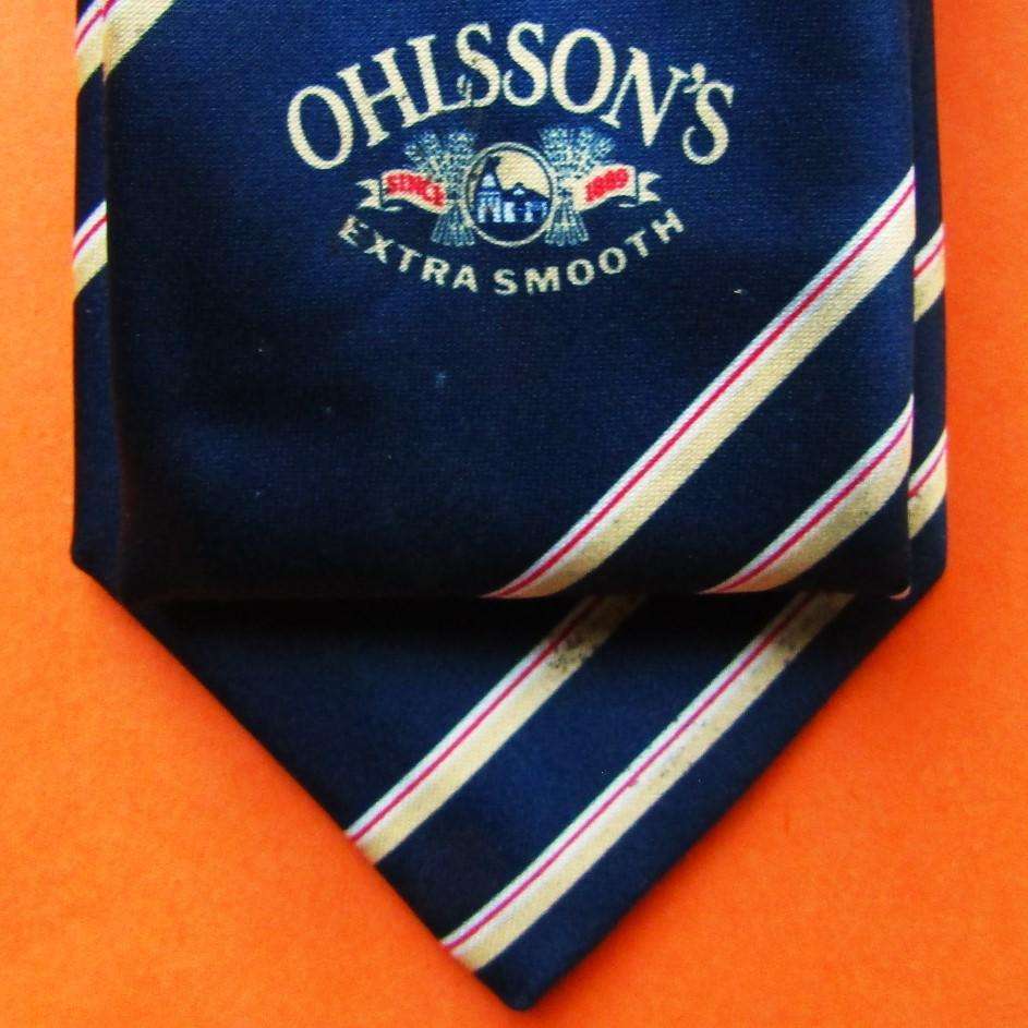 Old Ohlsson's Beer Neck Tie