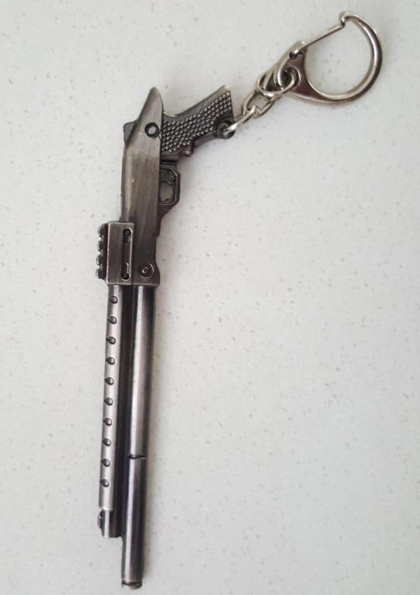 Old Metal Gun Keyring