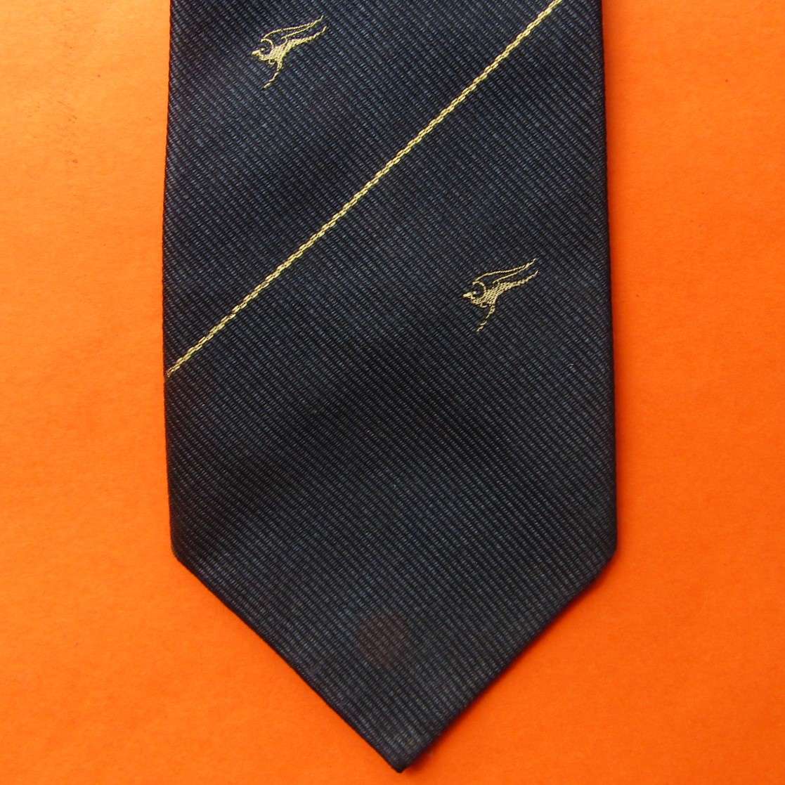 Old Qantas Airline Neck Tie