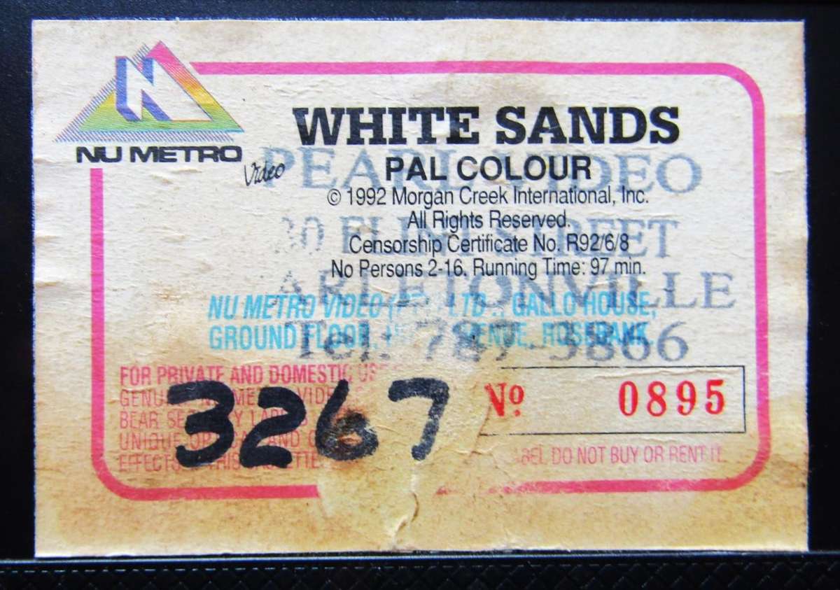 White Sands - Willem Dafoe - Movie VHS Tape (1992)