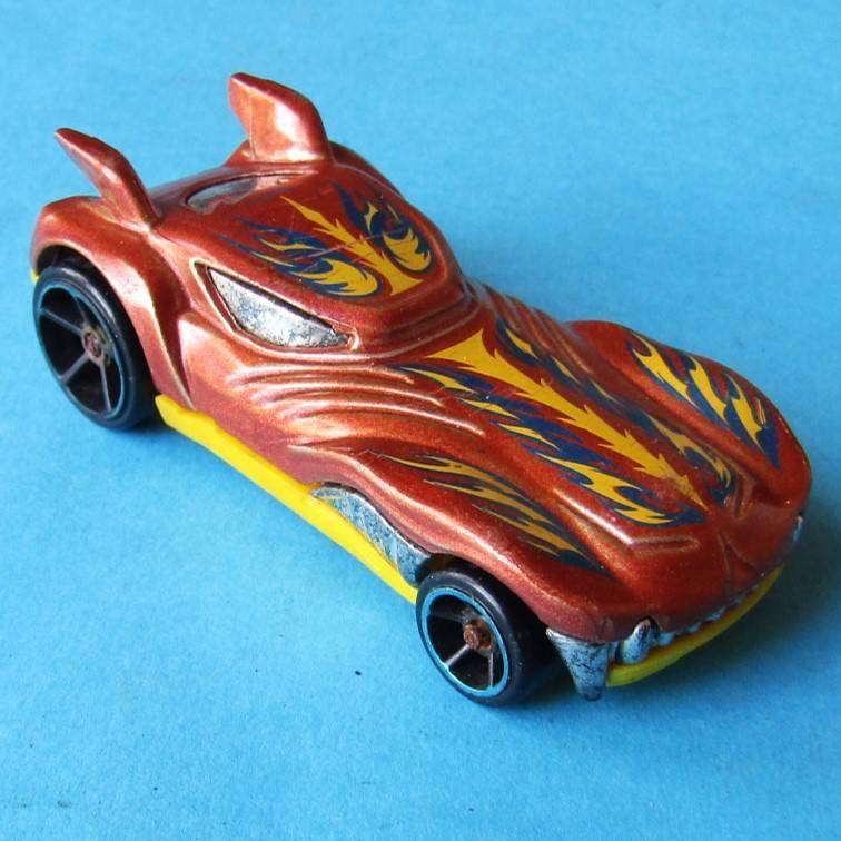 2010 Hot Wheels Howlin Heat Car