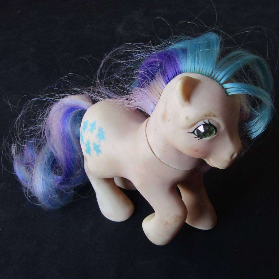 1985 Hasbro Gingerbread My Little Pony Figure