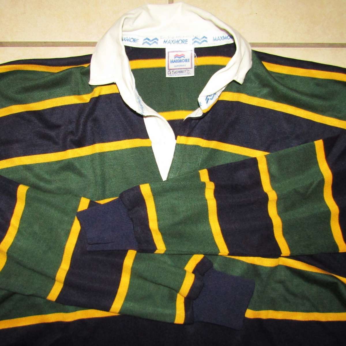 Old Maxmore Long Sleeve Rugby Jersey - Size 44