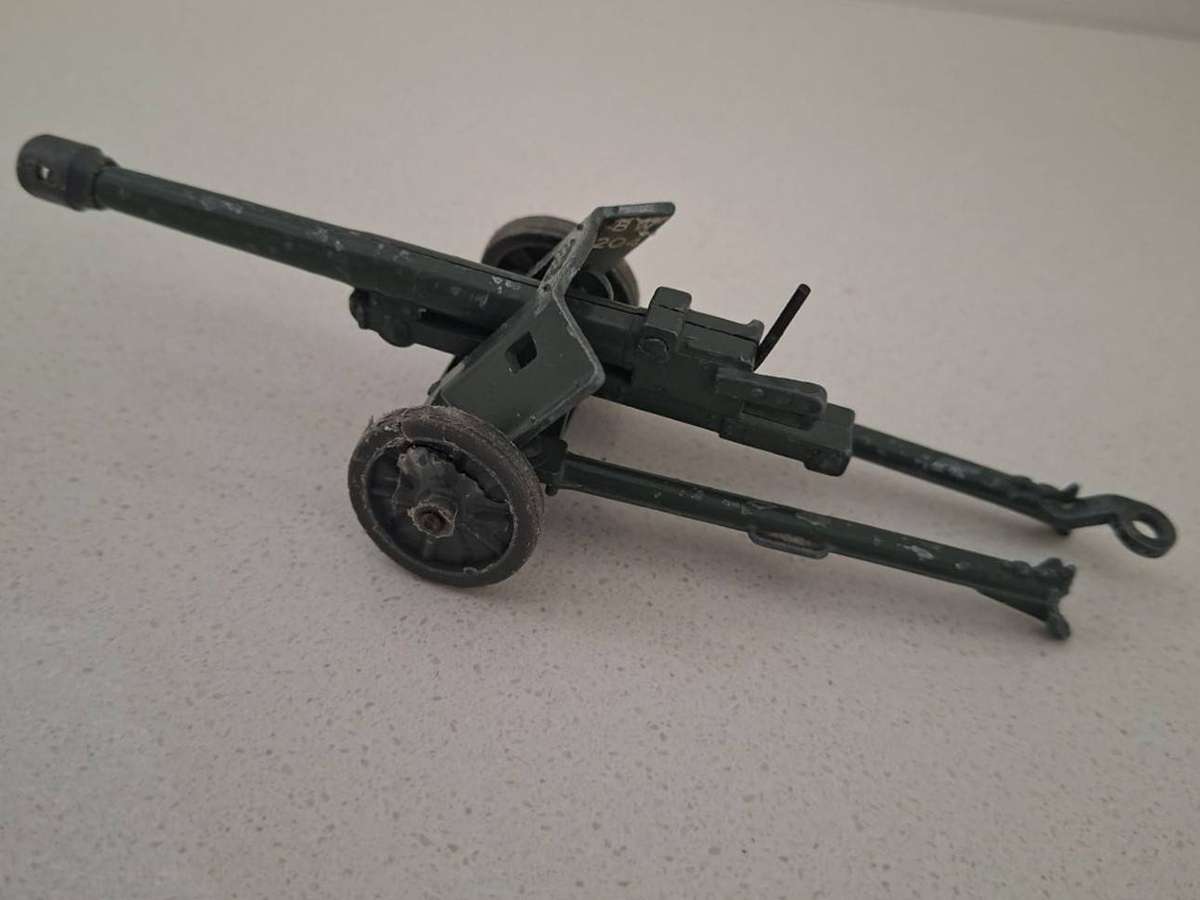 Old Dinky Toys 50mm Anti Tank Gun
