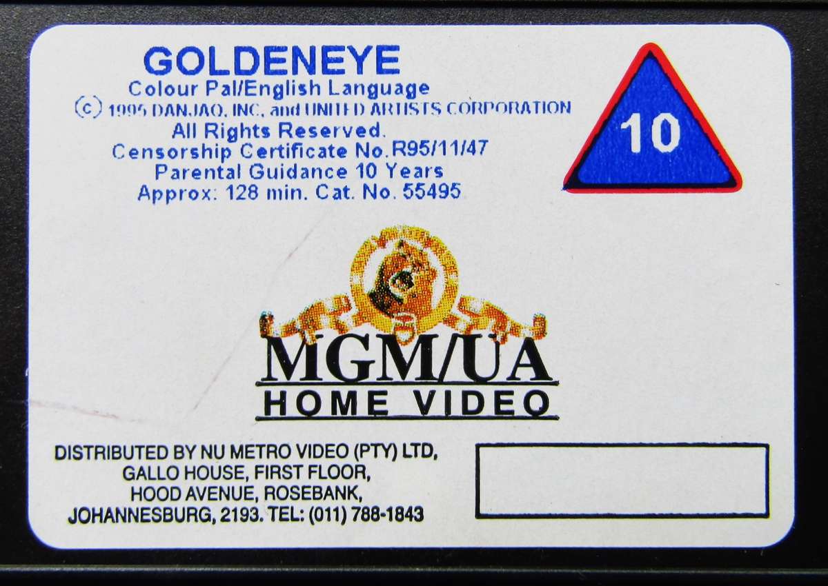 GoldenEye - James Bond 007 - Movie VHS Tape (1995)