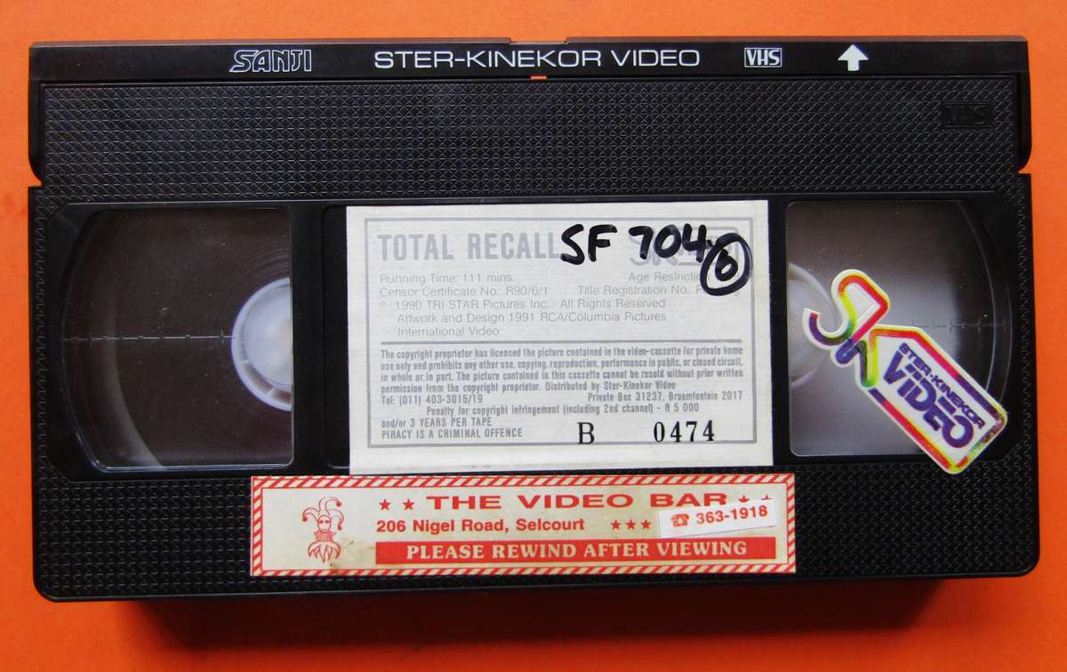 Total Recall - Schwarzenegger - Movie VHS Tape (1991)