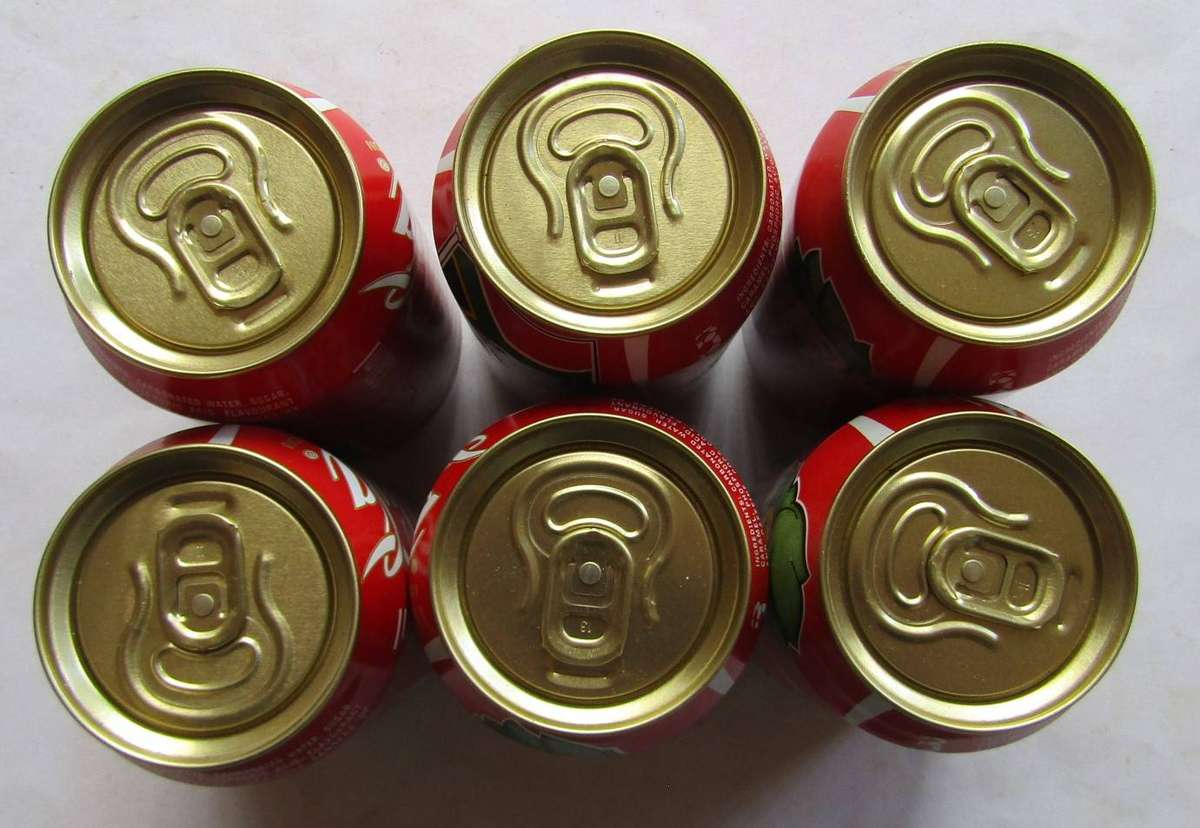 Set of 6 Coca Cola 2010 World Cup Mascot 330ml Coke Cans (Empty)
