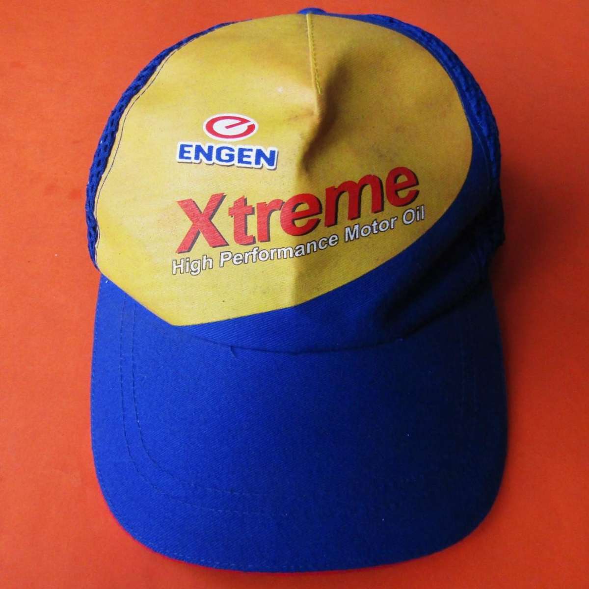 Old Engen Motor Oil Cap