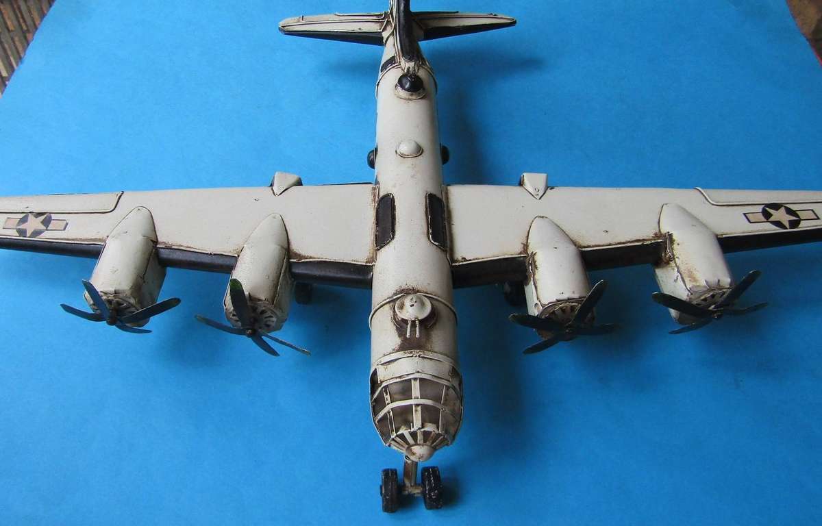 Large Boeing B-29 Superfortress Heavy Bomber Tin Metal Model