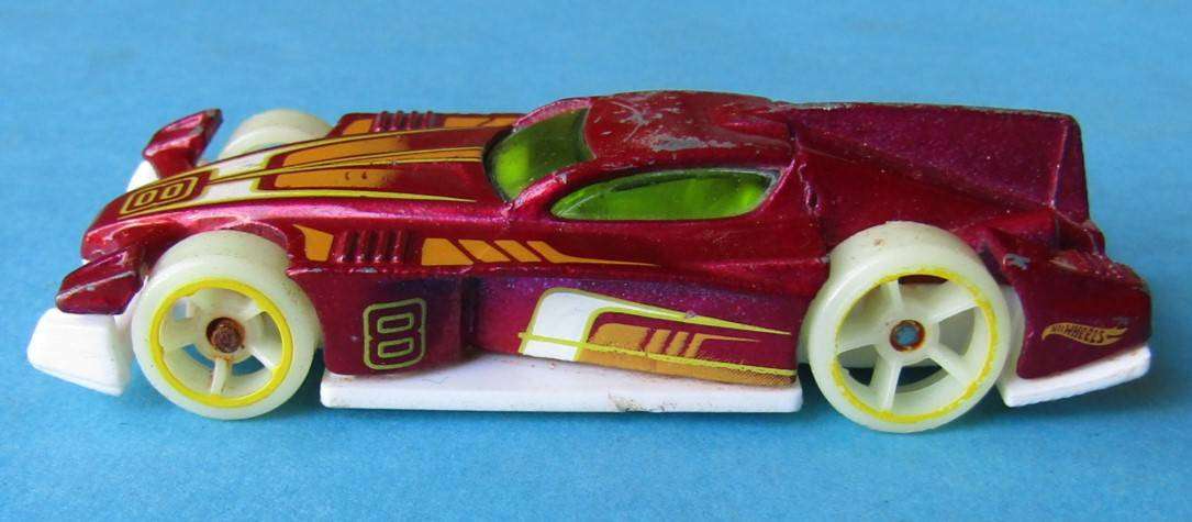 2015 Hot Wheels Formul8r Car