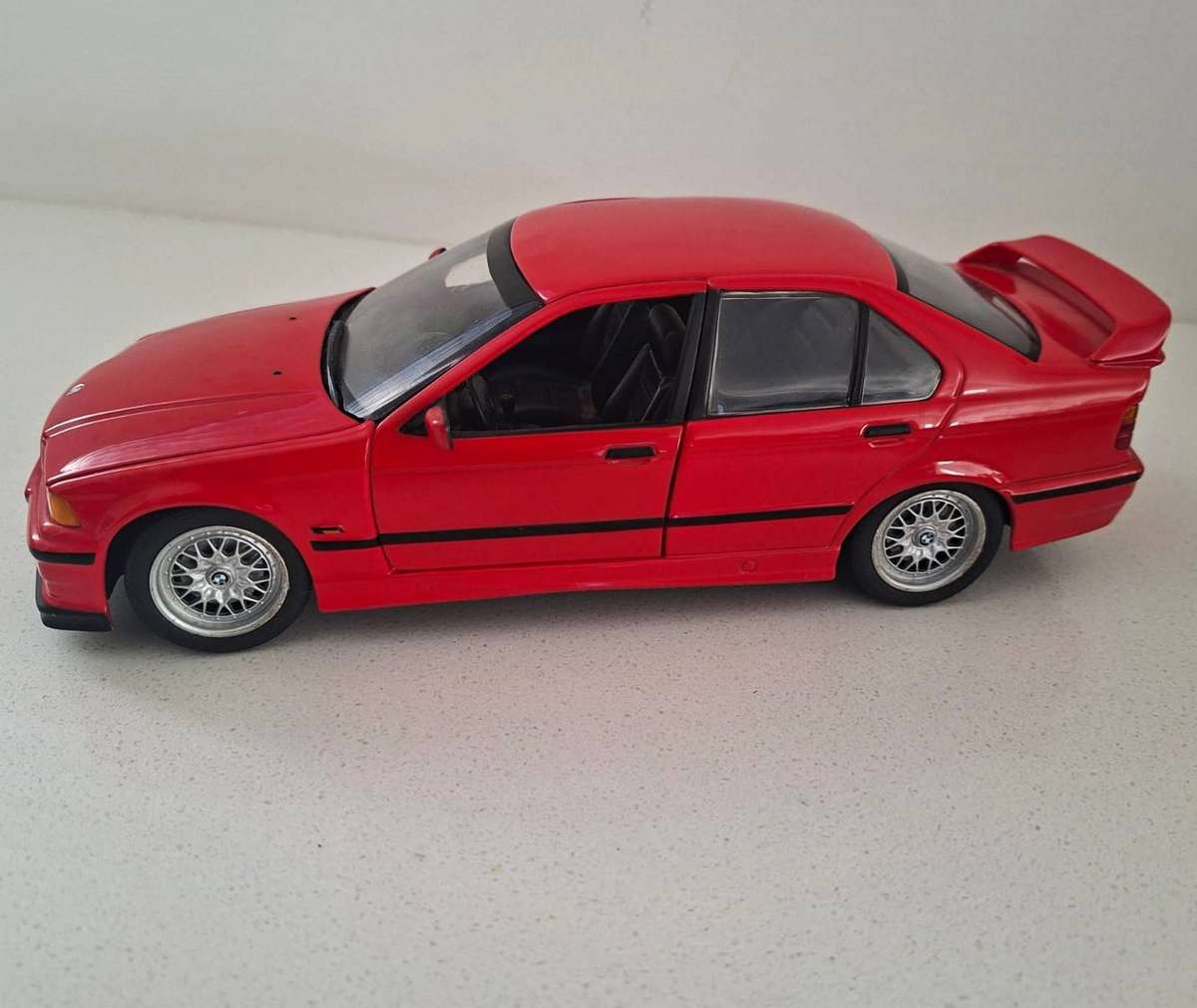 Old 1/18 Scale BMW 3 Series Car