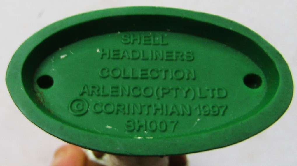 1997 Shell Headliners Paul `Gogga` Adams Cricket Figure