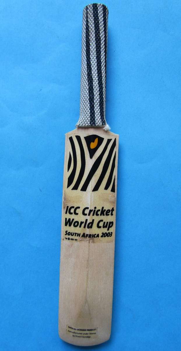 2003 World Cup Mini Cricket Bat